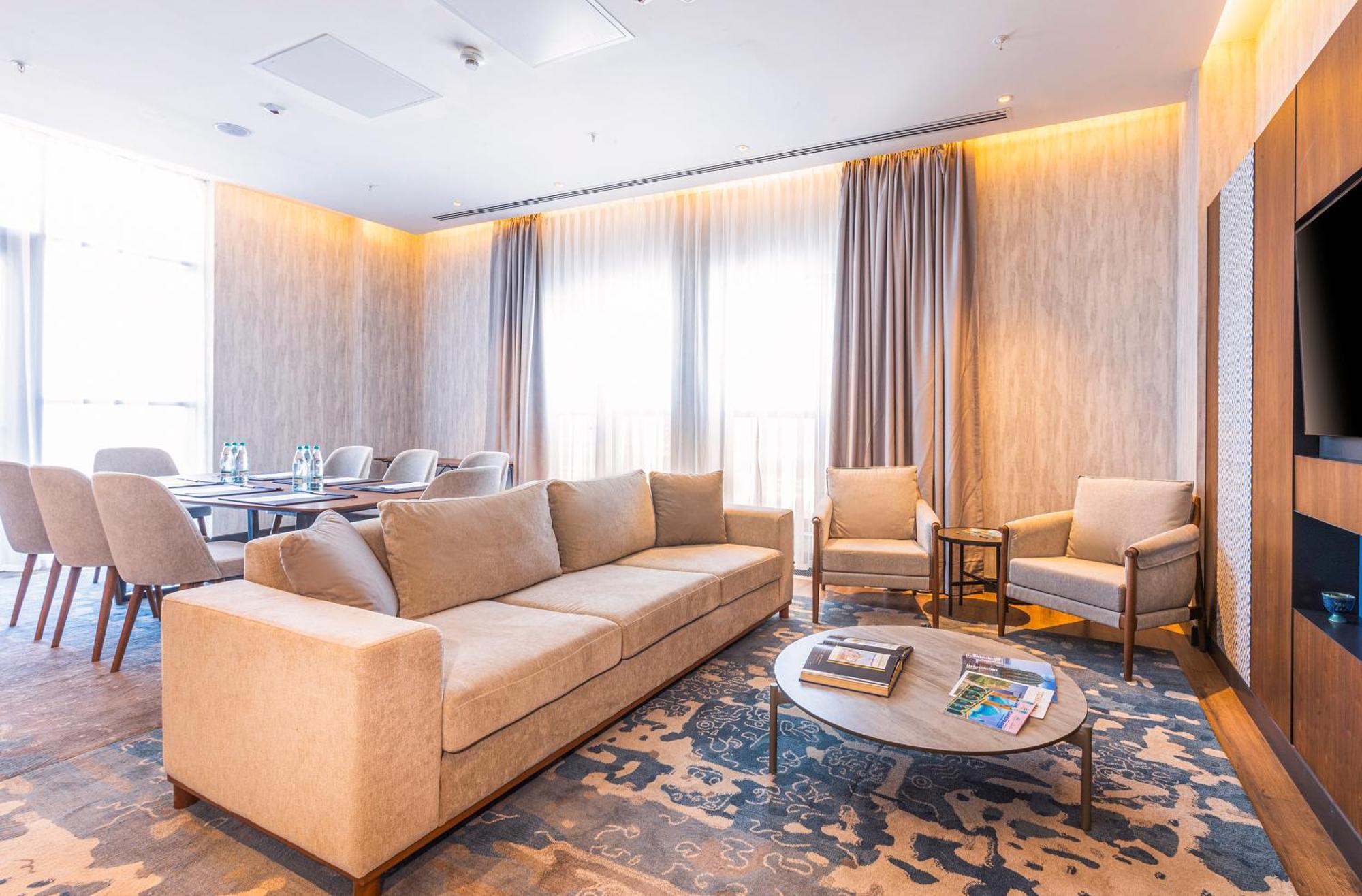 Hilton Garden Inn Samarkand Afrosiyob Buitenkant foto