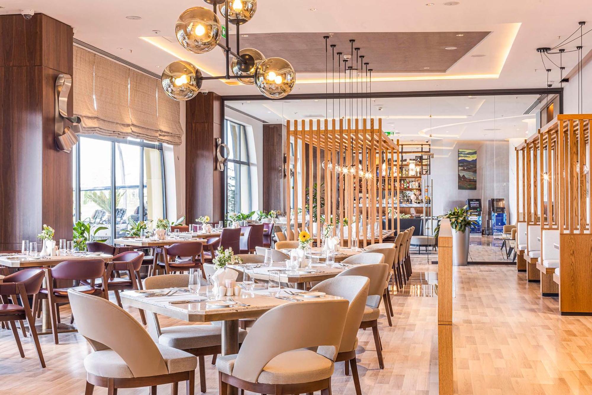 Hilton Garden Inn Samarkand Afrosiyob Buitenkant foto